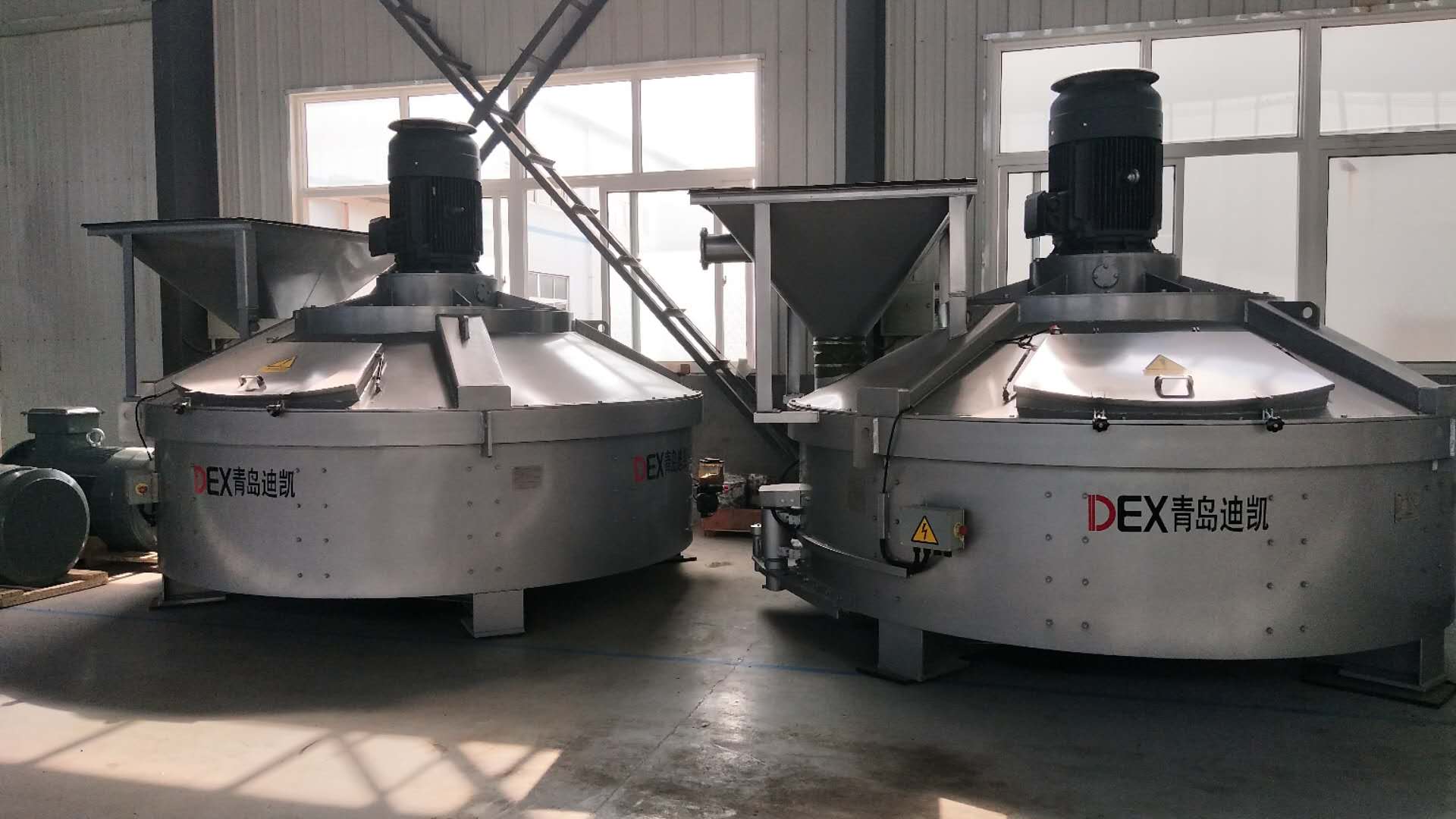 耐火浇注料搅拌机