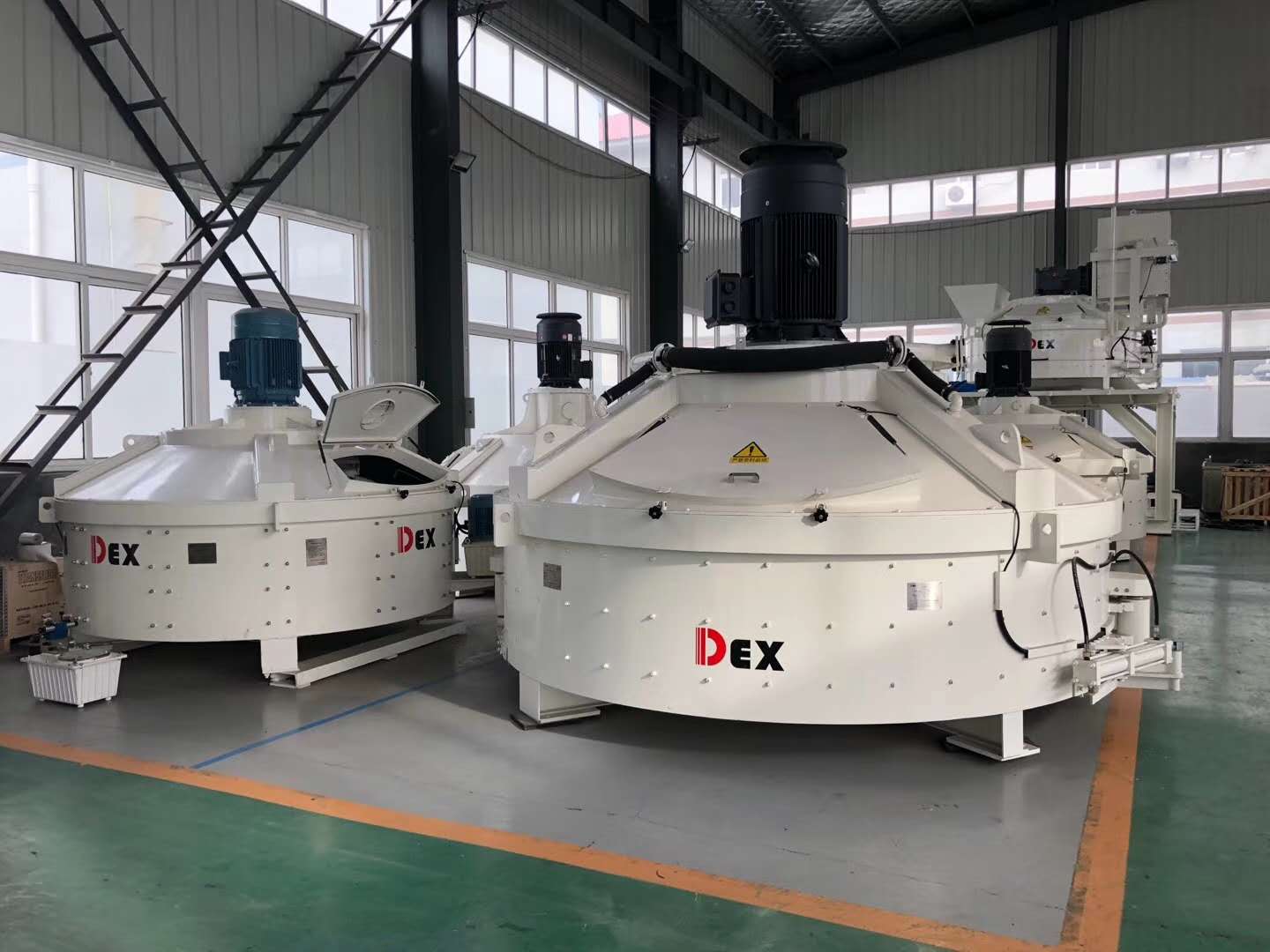 混凝土立轴搅拌机